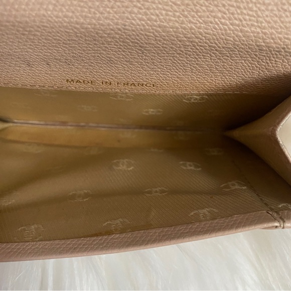 Vintage Chanel caviar small key card holder tan leather wallet with gold chain - Picture 13 of 13